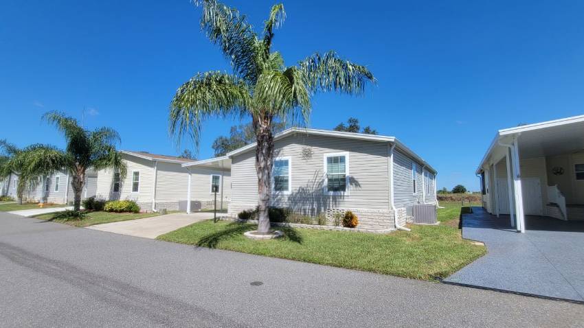 252 Siberian Cypress Circle a Winter Haven, FL Mobile or Manufactured Home for Sale